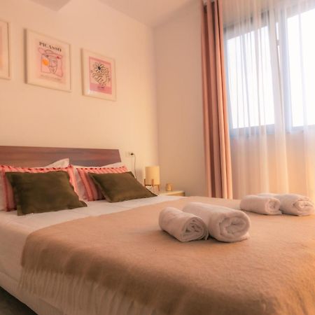 Sunset Apartment - Central Apt With Rooftop Garden Bucarest Extérieur photo