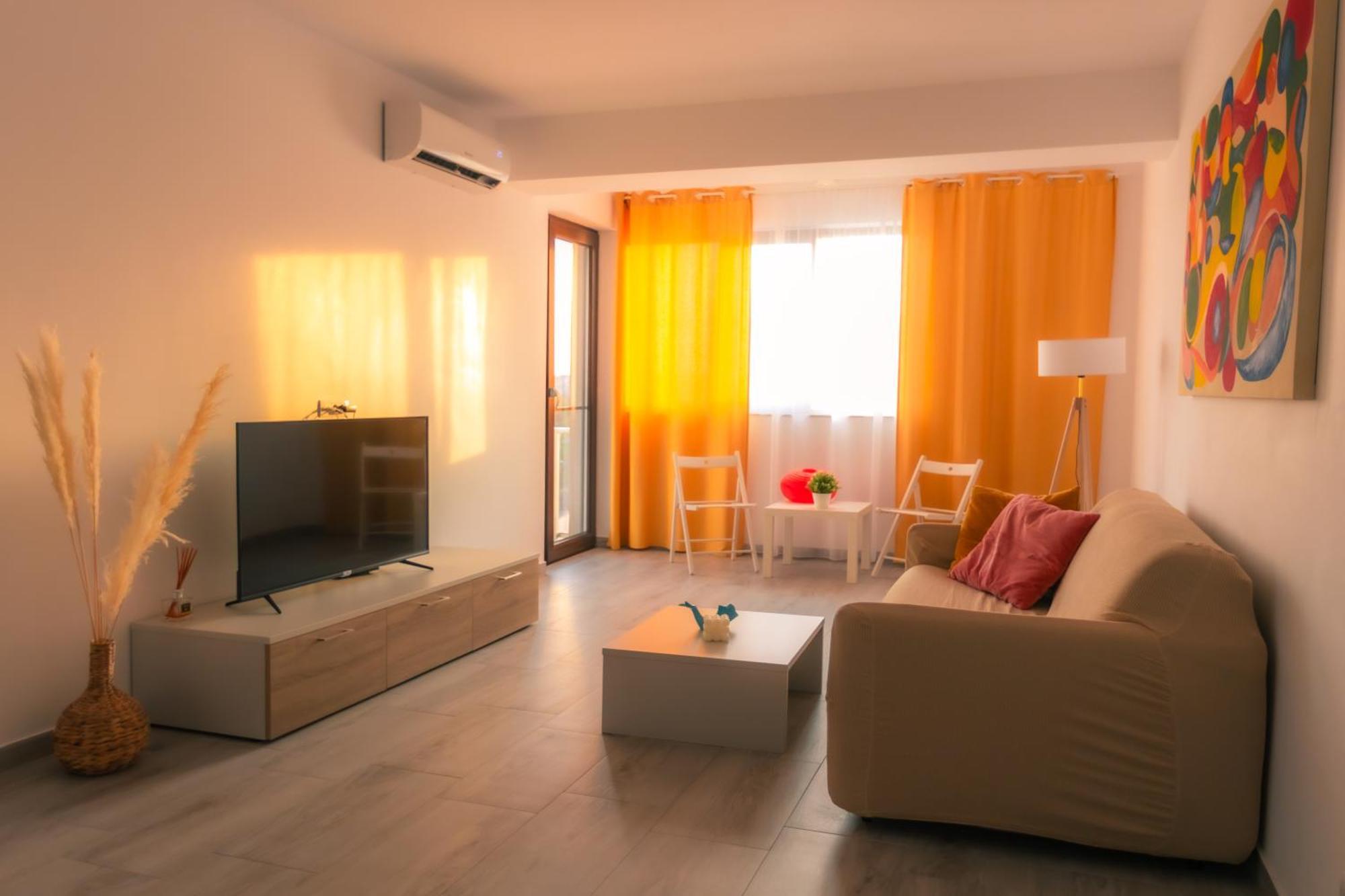 Sunset Apartment - Central Apt With Rooftop Garden Bucarest Extérieur photo